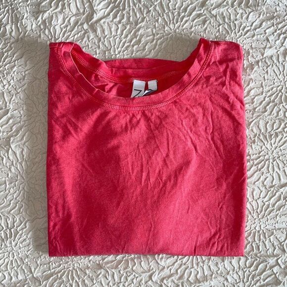 Z by Zella Womens Crop Top Shirt Short Sleeve Crewneck Hi Low Red Medium NWT - Picture 4 of 9
